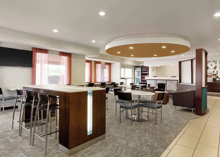 Springhill North Hotel 3*